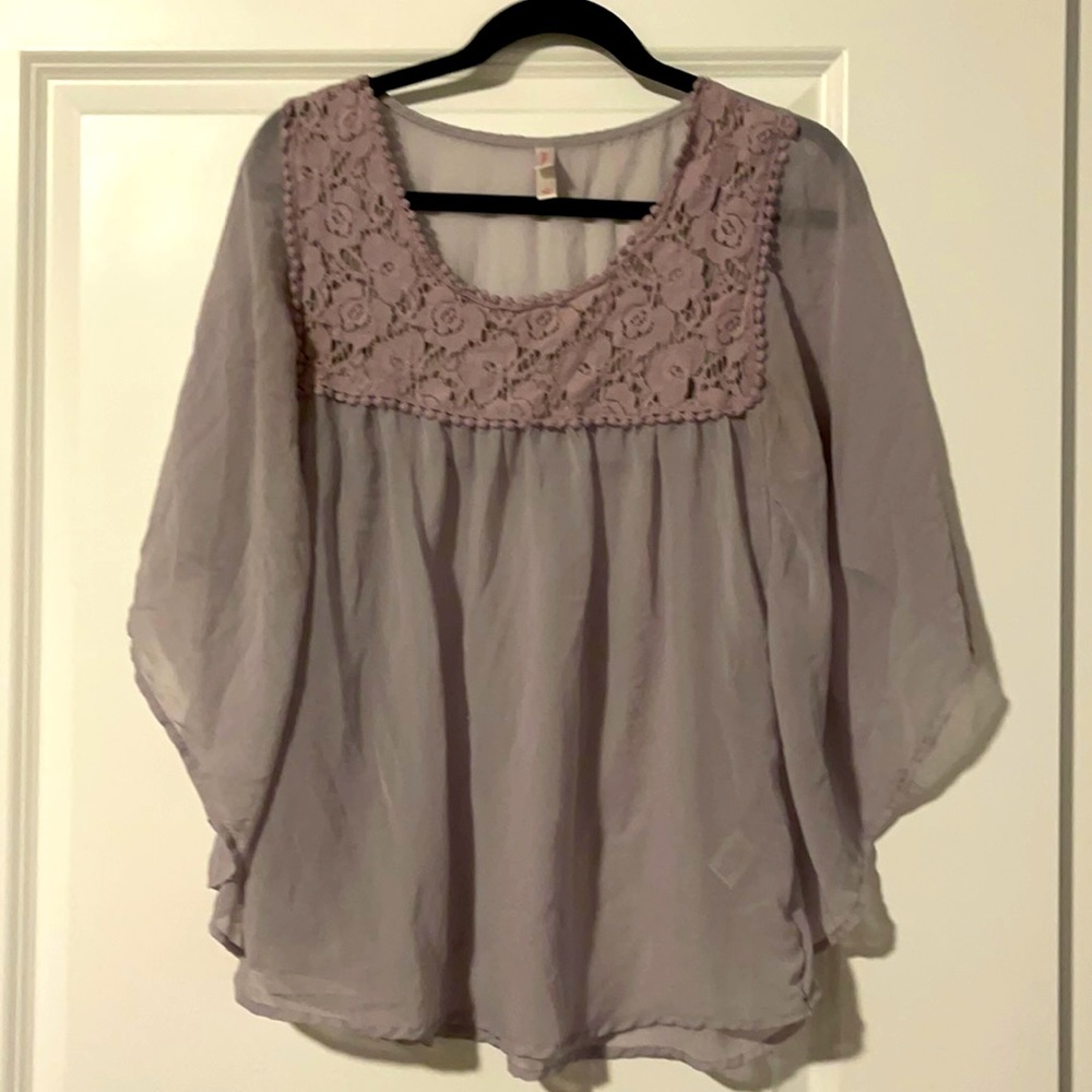 Flowy gray chiffon blouse